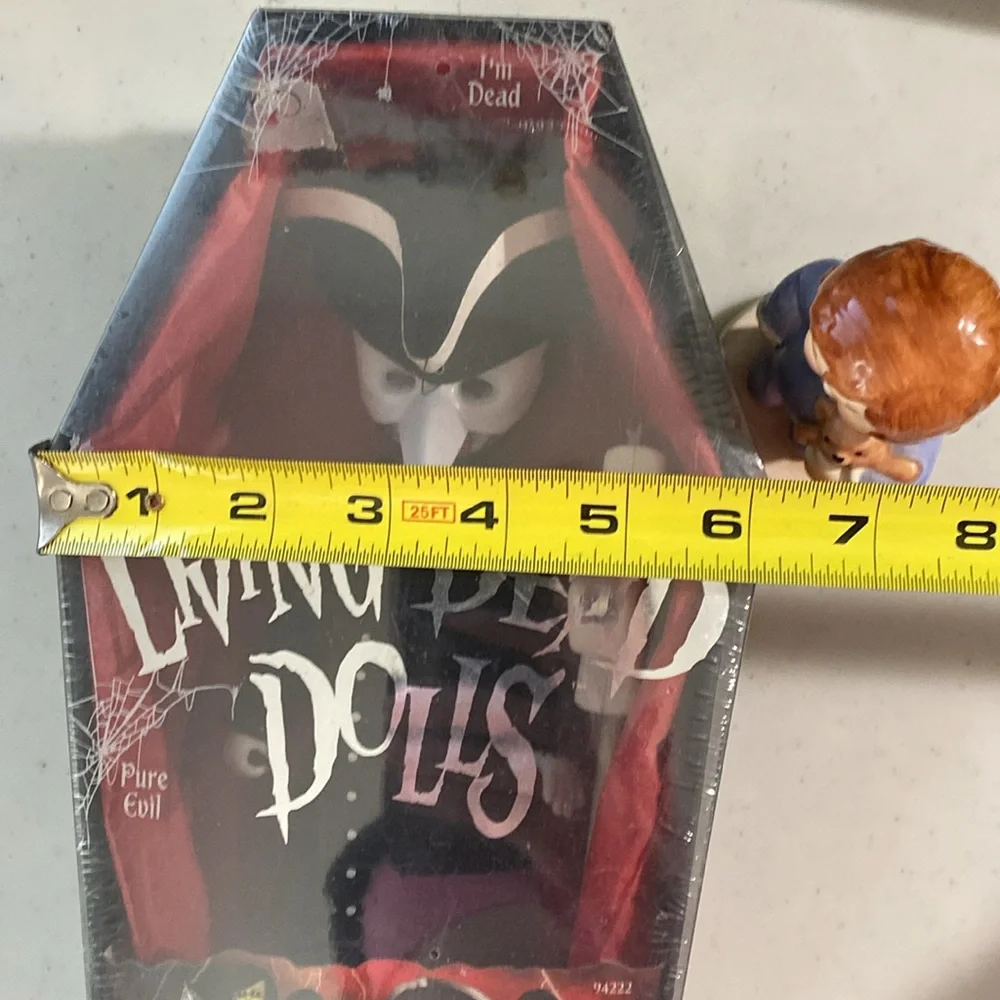 Living Dead Dolls Pestilence